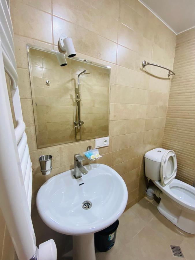 Hotel Sunrise Kutaisi Luaran gambar
